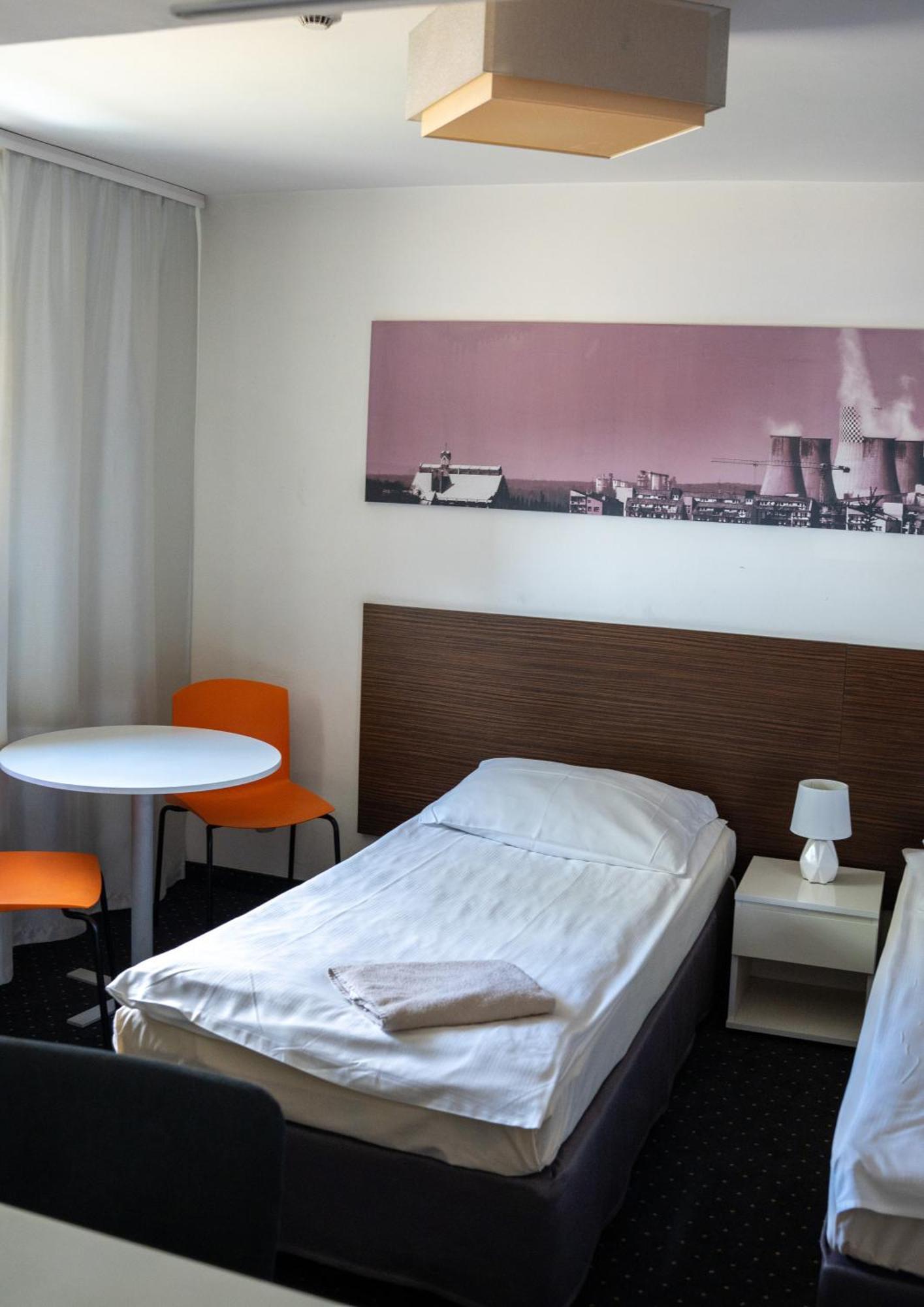Aparthotel Strefa Budget 타이치 외부 사진